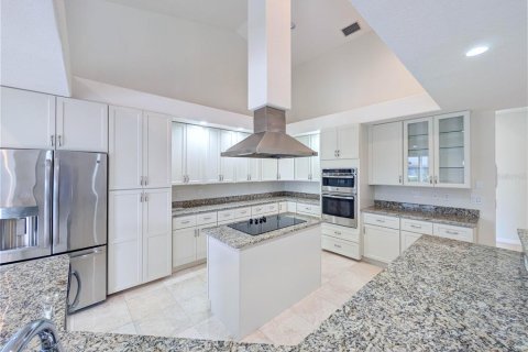 House in Punta Gorda, Florida 4 bedrooms, 408.21 sq.m. № 1918904 - photo 12