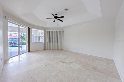 House in Punta Gorda, Florida 4 bedrooms, 408.21 sq.m. № 1918904 - photo 23