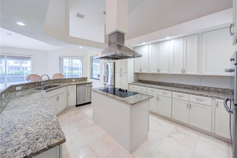 House in Punta Gorda, Florida 4 bedrooms, 408.21 sq.m. № 1918904 - photo 13