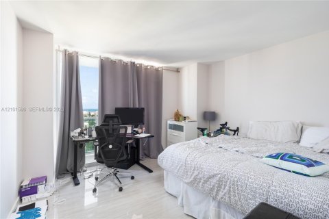Copropriété à louer à Miami Beach, Floride: 3 chambres, 110.65 m2 № 2407339 - photo 26