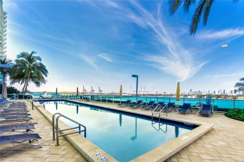 Copropriété à louer à Miami Beach, Floride: 3 chambres, 110.65 m2 № 2407339 - photo 8