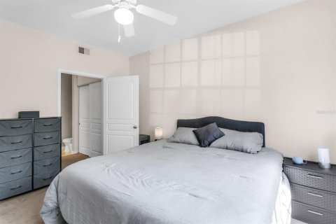 Condo in Tampa, Florida, 1 bedroom  № 1829051 - photo 17