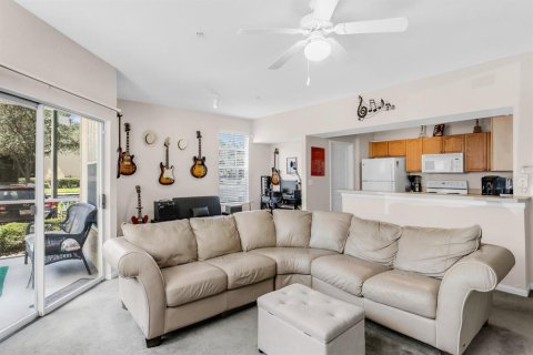 Condo in Tampa, Florida, 1 bedroom  № 1829051 - photo 6