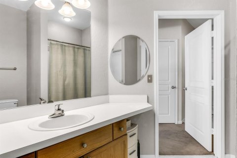Condo in Tampa, Florida, 1 bedroom  № 1829051 - photo 19