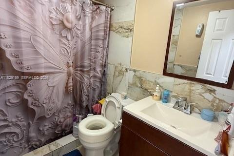 Купить кондоминиум в Майами-Гарденс, Флорида 1 спальня, 53.79м2, № 2079235 - фото 14