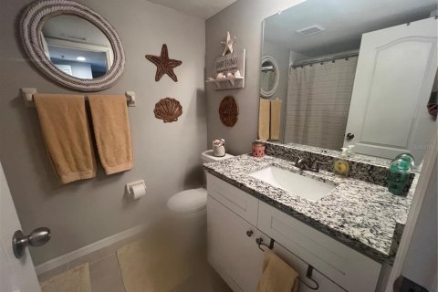 Condominio en alquiler en Bradenton, Florida, 2 dormitorios, 96.8 m2 № 1915445 - foto 28