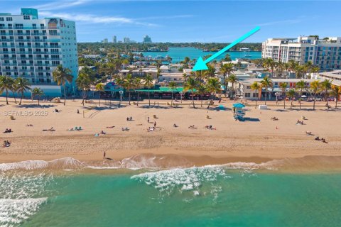 Immobilier commercial à vendre à Hollywood, Floride № 2055039 - photo 5