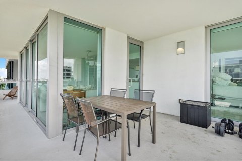 Condo in Bay Harbor Islands, Florida, 2 bedrooms  № 1752484 - photo 18