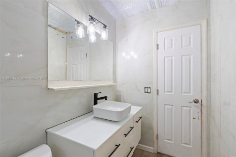 Casa en alquiler en Homestead, Florida, 3 dormitorios, 106.28 m2 № 1887924 - foto 19