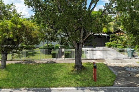Villa ou maison à louer à Homestead, Floride: 3 chambres, 106.28 m2 № 1887924 - photo 29