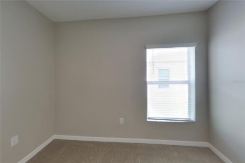 Villa ou maison à louer à Kissimmee, Floride: 3 chambres, 139.35 m2 № 2418974 - photo 11