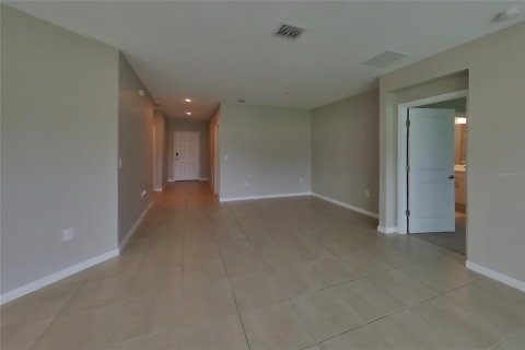 Villa ou maison à louer à Kissimmee, Floride: 3 chambres, 139.35 m2 № 2418974 - photo 2