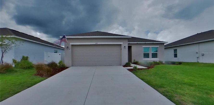 Villa ou maison à Kissimmee, Floride 3 chambres, 139.35 m2 № 2418974
