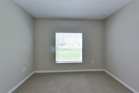 Villa ou maison à louer à Kissimmee, Floride: 3 chambres, 139.35 m2 № 2418974 - photo 7