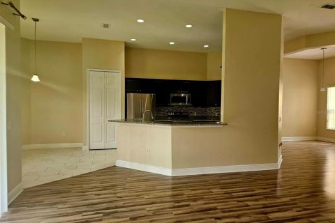House in Kissimmee, Florida 4 bedrooms, 224.17 sq.m. № 1876212 - photo 6