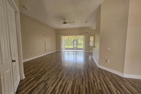 House in Kissimmee, Florida 4 bedrooms, 224.17 sq.m. № 1876212 - photo 4
