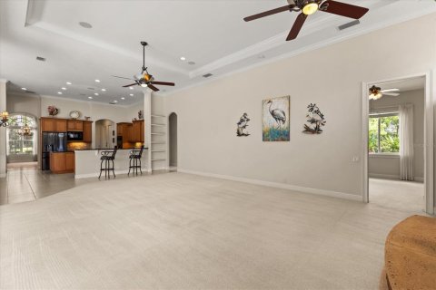 Casa en venta en Geneva, Florida, 4 dormitorios, 341.6 m2 № 2203957 - foto 12