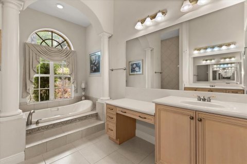Casa en venta en Geneva, Florida, 4 dormitorios, 341.6 m2 № 2203957 - foto 29