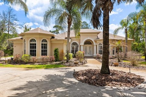 House in Geneva, Florida 4 bedrooms, 341.6 sq.m. № 2203957