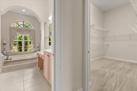Casa en venta en Geneva, Florida, 4 dormitorios, 341.6 m2 № 2203957 - foto 26