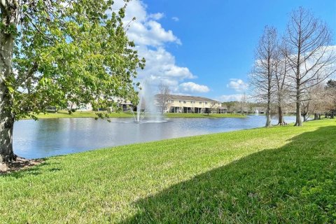 Townhouse in Sanford, Florida 3 bedrooms, 152.55 sq.m. № 1719756 - photo 17