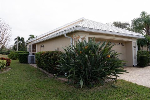 House in Venice, Florida 3 bedrooms, 191.94 sq.m. № 949110 - photo 5