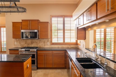 House in Venice, Florida 3 bedrooms, 191.94 sq.m. № 949110 - photo 12