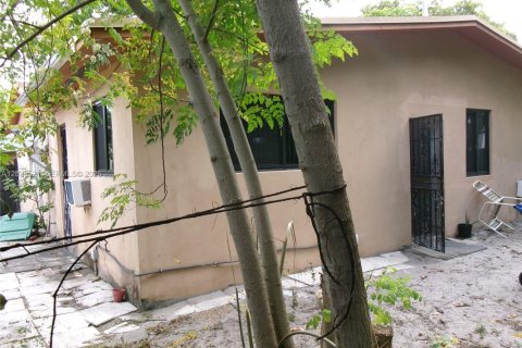 Купить виллу или дом в Майами, Флорида 3 спальни, 132.57м2, № 2240295 - фото 4