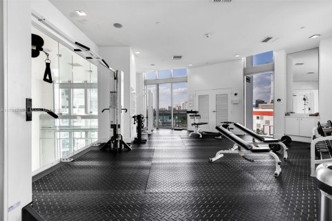Condo in Miami, Florida, 3 bedrooms  № 1862812 - photo 30