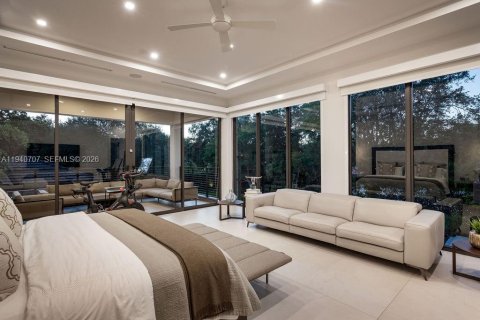 Купить виллу или дом в Майами, Флорида 1 комната, № 1997798 - фото 23