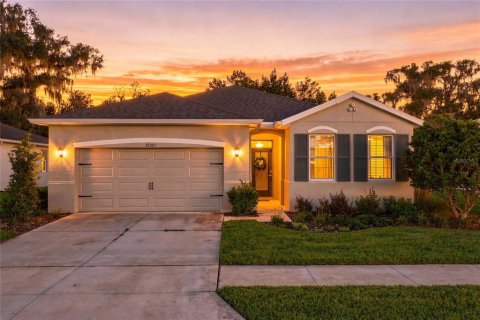 Casa en Dade City, Florida 4 dormitorios, 191.1 m2 № 2362455