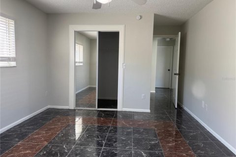 Casa en alquiler en Kissimmee, Florida, 3 dormitorios, 121.98 m2 № 1841552 - foto 15
