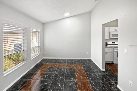 Casa en alquiler en Kissimmee, Florida, 3 dormitorios, 121.98 m2 № 1841552 - foto 10