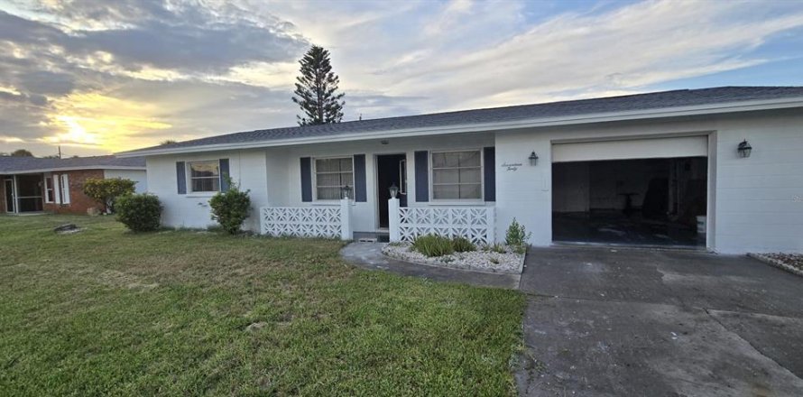 Casa en Englewood, Florida 2 dormitorios, 112.6 m2 № 1820566