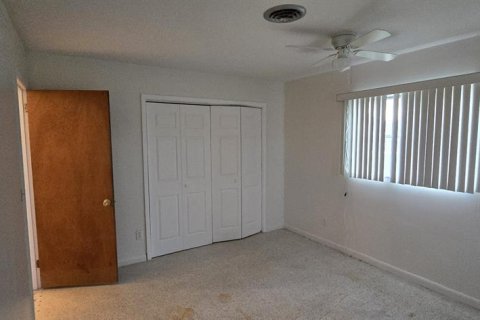 House in Englewood, Florida 2 bedrooms, 112.6 sq.m. № 1820566 - photo 9