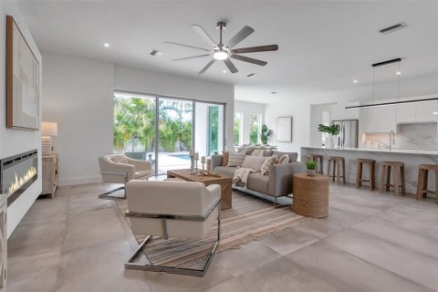 House in Sarasota, Florida 6 bedrooms, 365.2 sq.m. № 1885978 - photo 7