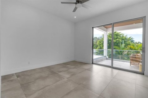 House in Sarasota, Florida 6 bedrooms, 365.2 sq.m. № 1885978 - photo 30