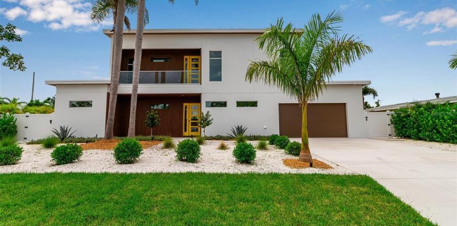 House in Sarasota, Florida 6 bedrooms, 365.2 sq.m. № 1885978