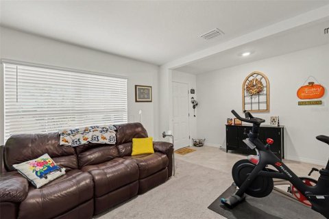 Villa ou maison à vendre à Wildwood, Floride: 5 chambres, 241.92 m2 № 2404762 - photo 18