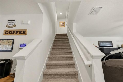 Villa ou maison à vendre à Wildwood, Floride: 5 chambres, 241.92 m2 № 2404762 - photo 13
