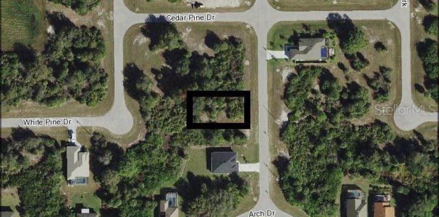Land in Rotonda, Florida № 2159868