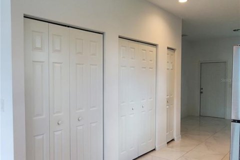 House in Punta Gorda, Florida 3 bedrooms, 105.91 sq.m. № 1904812 - photo 3