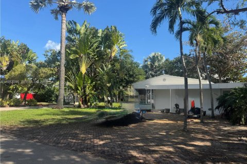 Купить виллу или дом в Ки-Бискейн, Флорида 3 спальни, 155.05м2, № 2007760 - фото 2