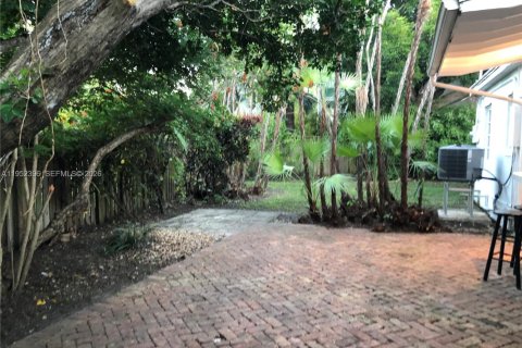 Купить виллу или дом в Ки-Бискейн, Флорида 3 спальни, 155.05м2, № 2007760 - фото 3