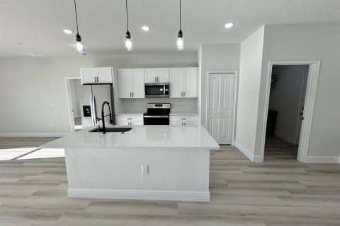 House in Ocala, Florida 4 bedrooms, 170.29 sq.m. № 1346500 - photo 12