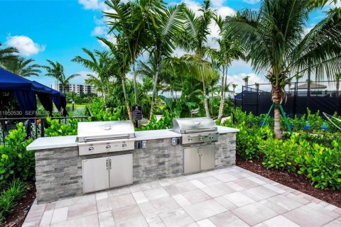 Touwnhouse à vendre à Oakland Park, Floride: 3 chambres, 162.95 m2 № 2023900 - photo 28