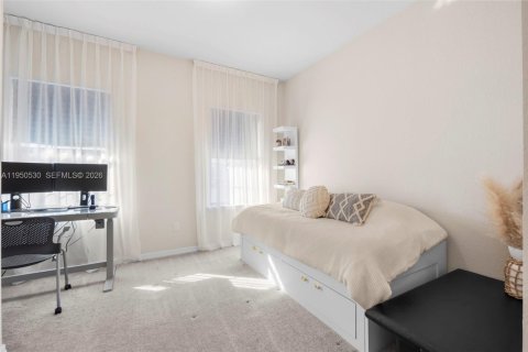 Touwnhouse à vendre à Oakland Park, Floride: 3 chambres, 162.95 m2 № 2023900 - photo 13