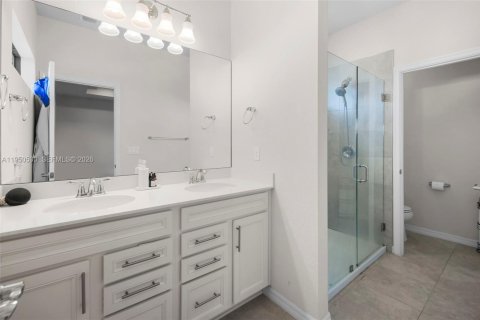 Touwnhouse à vendre à Oakland Park, Floride: 3 chambres, 162.95 m2 № 2023900 - photo 20