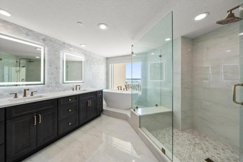 Copropriété à vendre à Clearwater, Floride: 3 chambres, 181.35 m2 № 2105589 - photo 23