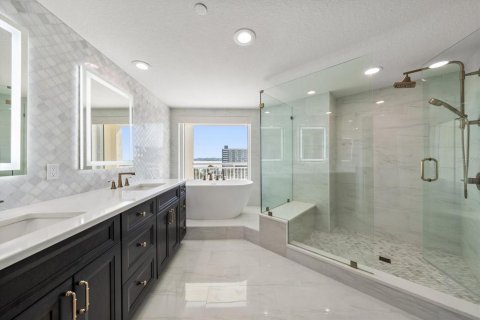 Copropriété à vendre à Clearwater, Floride: 3 chambres, 181.35 m2 № 2105589 - photo 25